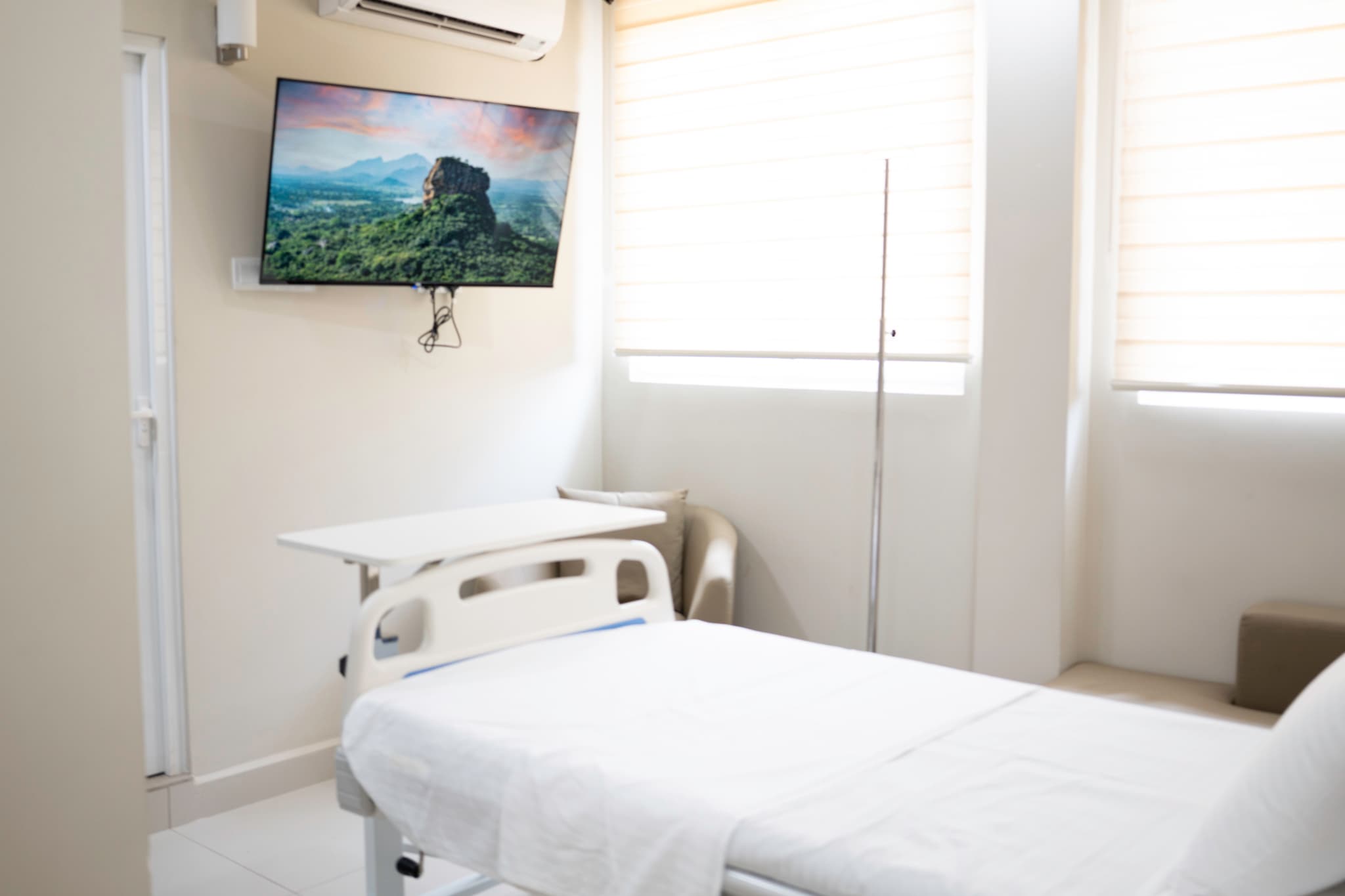 Deluxe room at St. Joseph Hospital Negombo